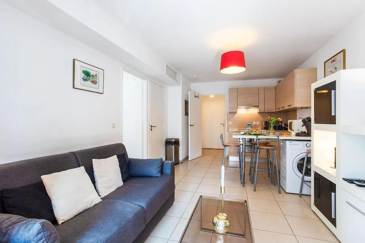 Victor Hugo Ap4159 Nice, By Riviera Holiday Homes 0*, Nice